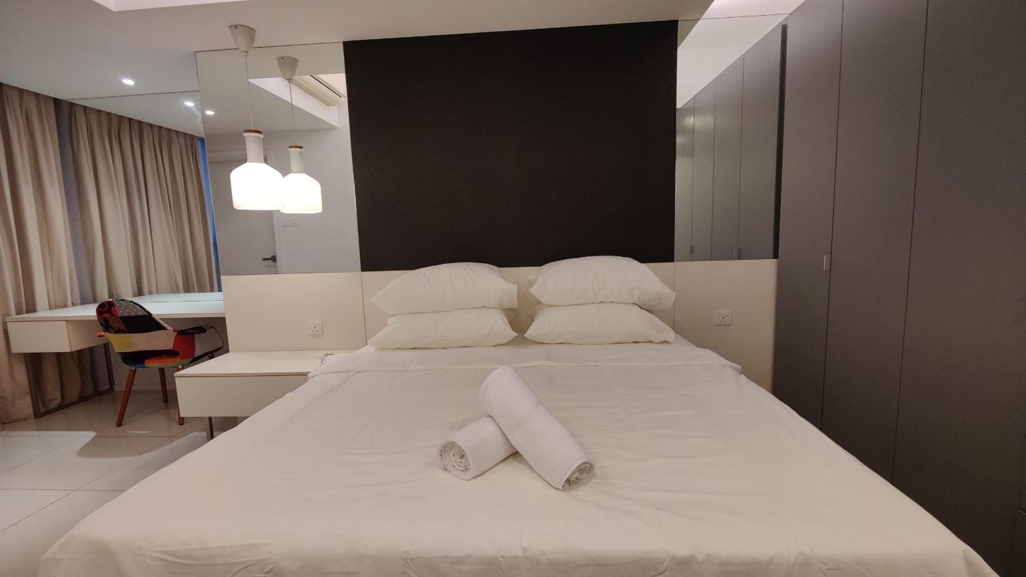 Mulberry Verve Suites Kl Mid Valley Kuala Lumpur Exterior photo