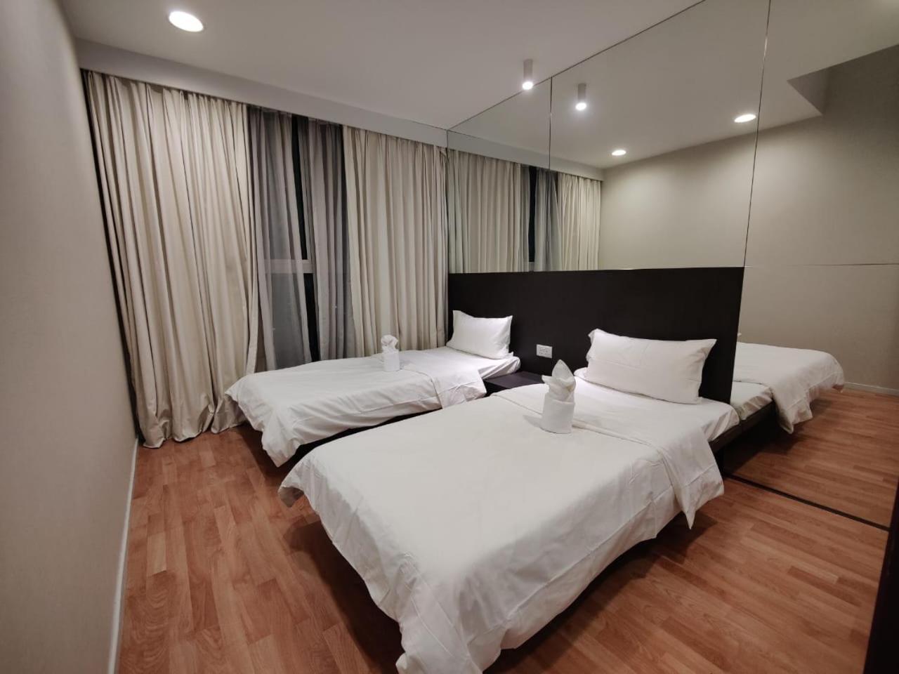 Mulberry Verve Suites Kl Mid Valley Kuala Lumpur Exterior photo